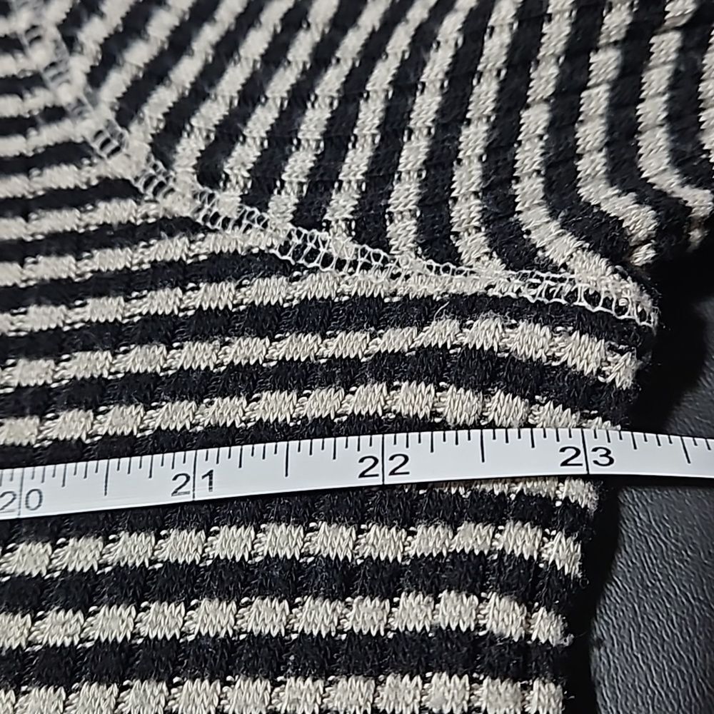 We The Free Tunic Sweater black&White Striped size Small - Picture 9 of 10